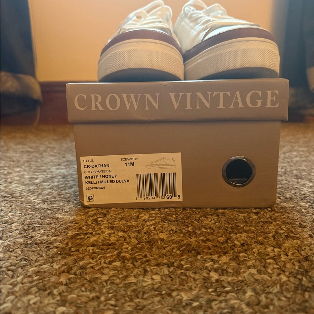Crown Vintage White and Maroon Sneakers